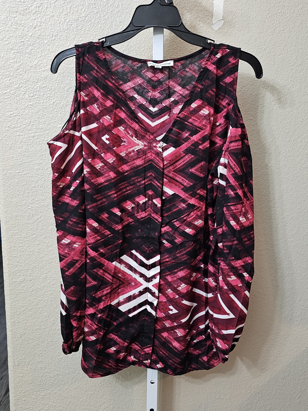 Notations Pink and Black Geometric Cold-Shoulder Long Sleeve Top L